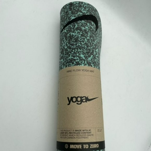 Nike Flow Yoga Mat 4mm Ash Green brand new - Picture 1 of 6